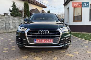 Позашляховик / Кросовер Audi Q5 2018 в 