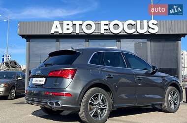 Внедорожник / Кроссовер Audi Q5 2019 в 