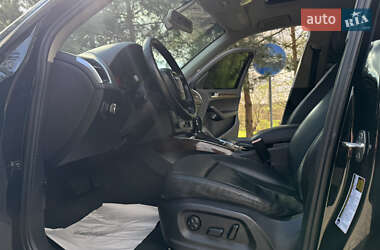 Позашляховик / Кросовер Audi Q5 2010 в 