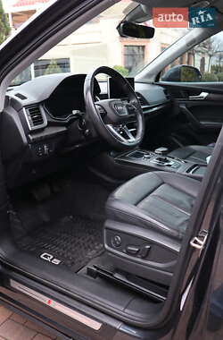Внедорожник / Кроссовер Audi Q5 2019 в 