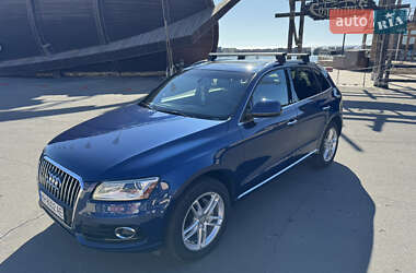 Внедорожник / Кроссовер Audi Q5 2016 в 