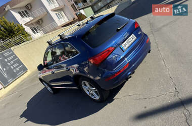 Внедорожник / Кроссовер Audi Q5 2016 в 