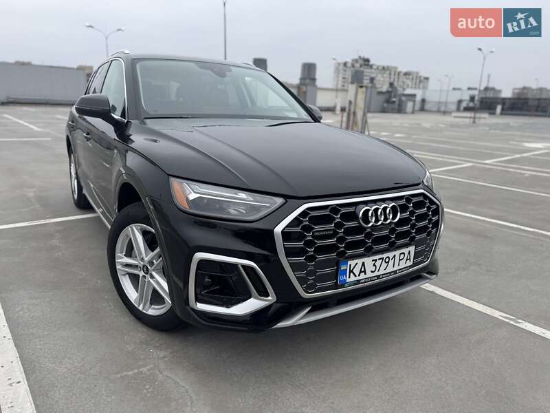 Внедорожник / Кроссовер Audi Q5 2024 в Киеве