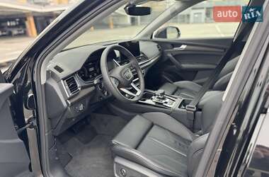 Внедорожник / Кроссовер Audi Q5 2024 в 
