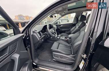 Внедорожник / Кроссовер Audi Q5 2024 в 