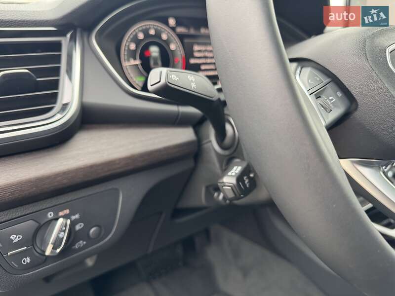 Внедорожник / Кроссовер Audi Q5 2024 в Киеве
