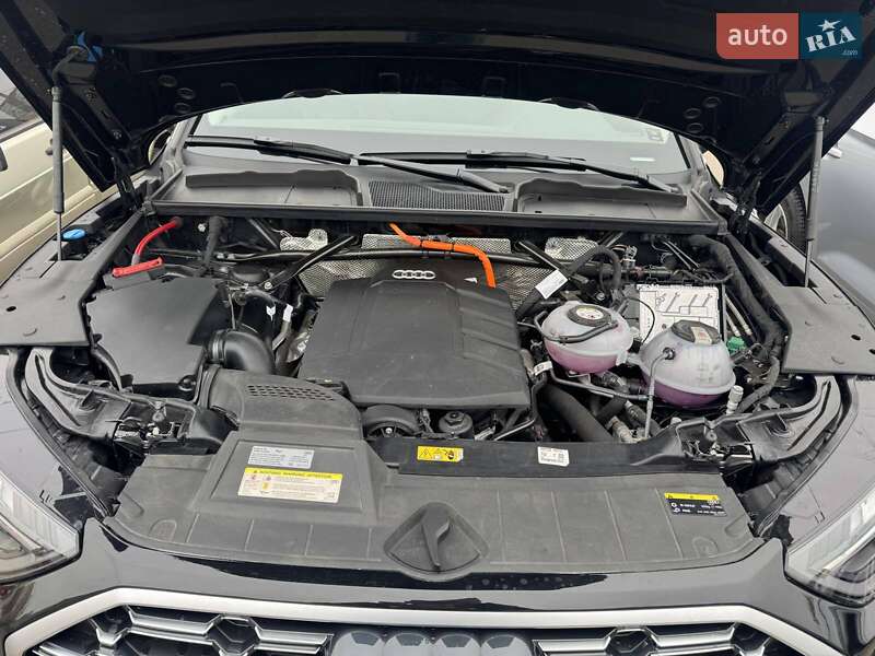 Внедорожник / Кроссовер Audi Q5 2024 в Киеве