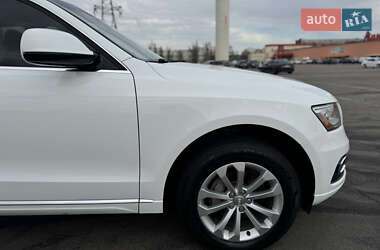 Позашляховик / Кросовер Audi Q5 2016 в 