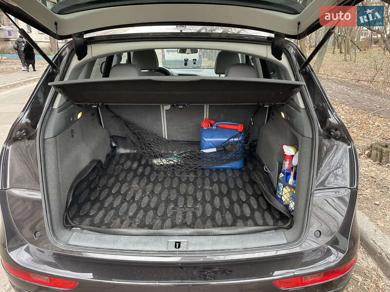 Внедорожник / Кроссовер Audi Q5 2016 в Киеве