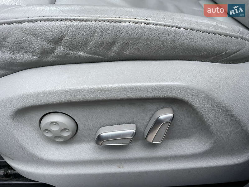 Внедорожник / Кроссовер Audi Q5 2016 в Киеве