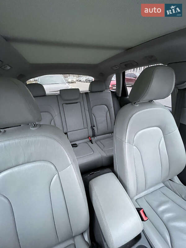 Внедорожник / Кроссовер Audi Q5 2016 в Киеве