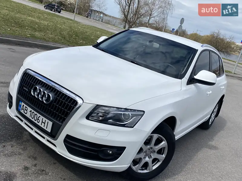 Позашляховик / Кросовер Audi Q5 2012 в 