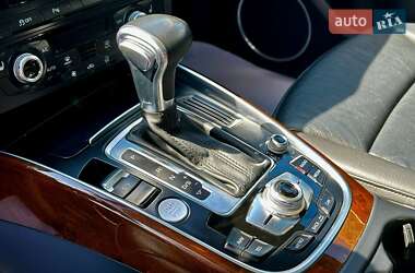 Внедорожник / Кроссовер Audi Q5 2015 в 