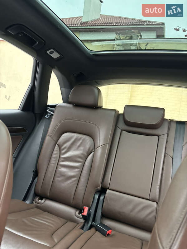 Внедорожник / Кроссовер Audi Q5 2014 в Киеве