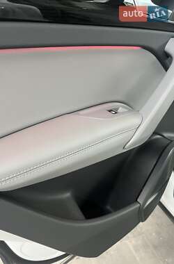 Внедорожник / Кроссовер Audi Q5 2018 в 