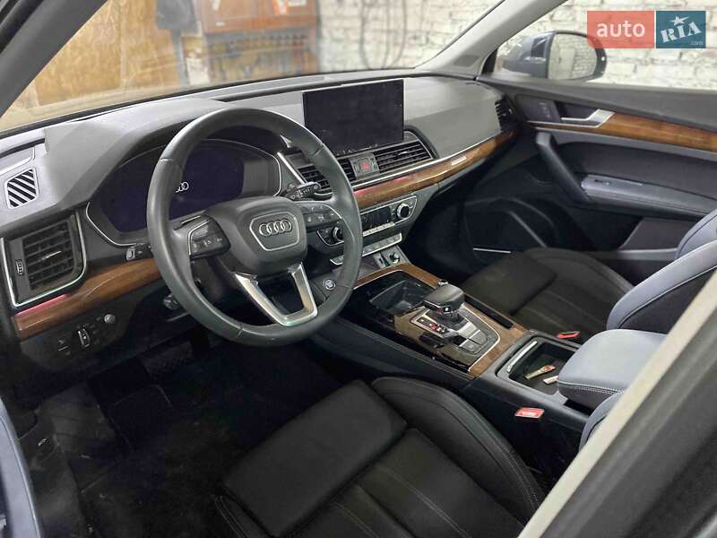 Внедорожник / Кроссовер Audi Q5 2022 в Львове