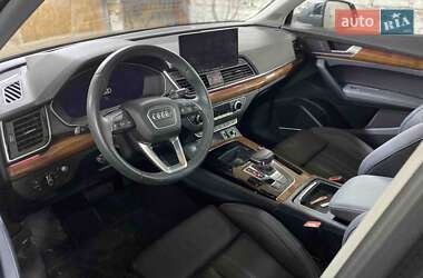 Внедорожник / Кроссовер Audi Q5 2022 в 