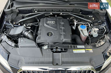 Внедорожник / Кроссовер Audi Q5 2015 в 