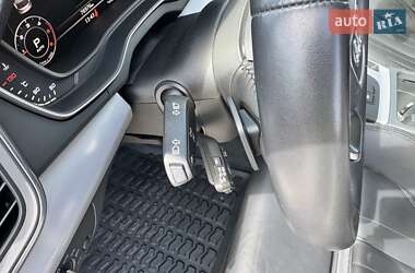Позашляховик / Кросовер Audi Q5 2019 в 
