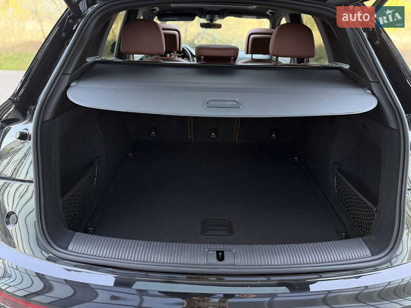 Внедорожник / Кроссовер Audi Q5 2021 в Ровно