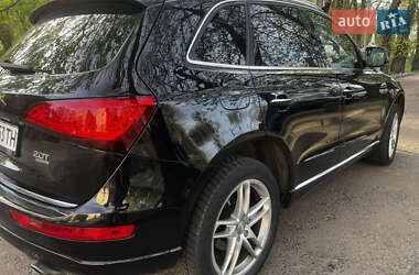 Позашляховик / Кросовер Audi Q5 2015 в 