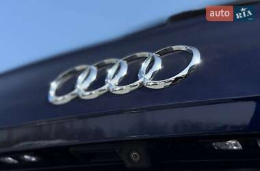 Внедорожник / Кроссовер Audi Q5 2018 в 