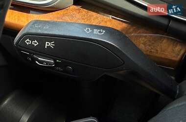 Внедорожник / Кроссовер Audi Q5 2018 в 