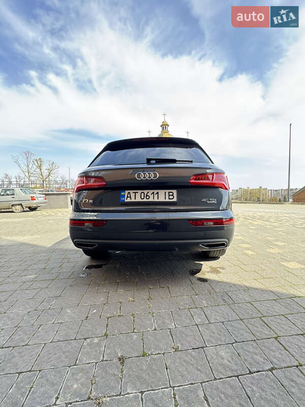 Внедорожник / Кроссовер Audi Q5 2019 в Ивано-Франковске