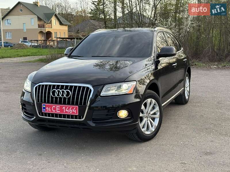 Позашляховик / Кросовер Audi Q5 2015 в 
