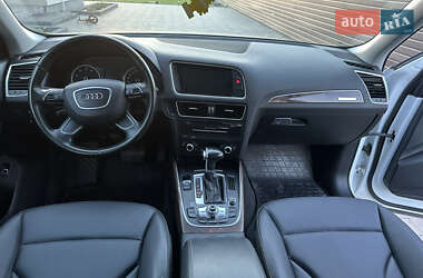 Внедорожник / Кроссовер Audi Q5 2015 в 