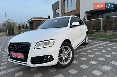 Позашляховик / Кросовер Audi Q5 2017 в 