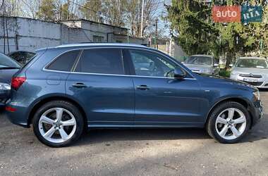 Внедорожник / Кроссовер Audi Q5 2015 в 