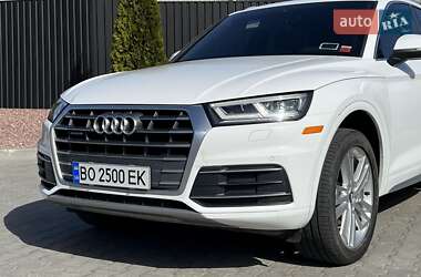 Внедорожник / Кроссовер Audi Q5 2017 в 