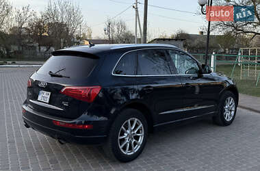 Позашляховик / Кросовер Audi Q5 2010 в 