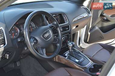 Внедорожник / Кроссовер Audi Q5 2015 в 