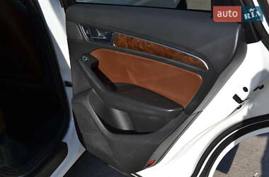 Внедорожник / Кроссовер Audi Q5 2015 в 