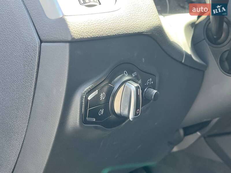 Позашляховик / Кросовер Audi Q5 2015 в Львові