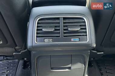 Позашляховик / Кросовер Audi Q5 2015 в 