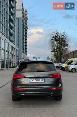 Внедорожник / Кроссовер Audi Q5 2016 в 