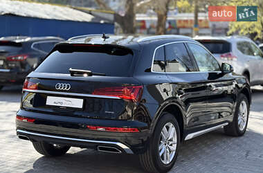 Внедорожник / Кроссовер Audi Q5 2022 в 