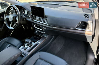 Внедорожник / Кроссовер Audi Q5 2022 в 