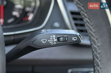 Внедорожник / Кроссовер Audi Q5 2022 в 