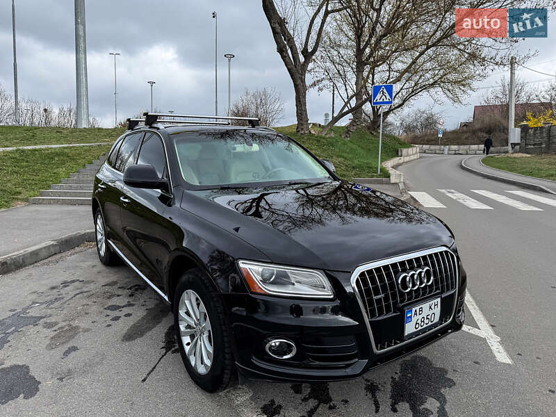 Позашляховик / Кросовер Audi Q5 2015 в 