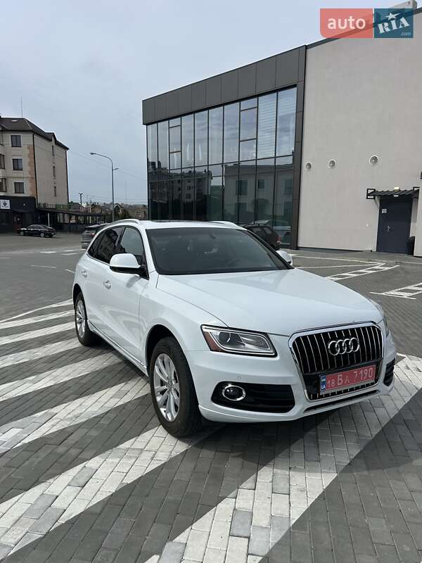 Внедорожник / Кроссовер Audi Q5 2015 в Ровно