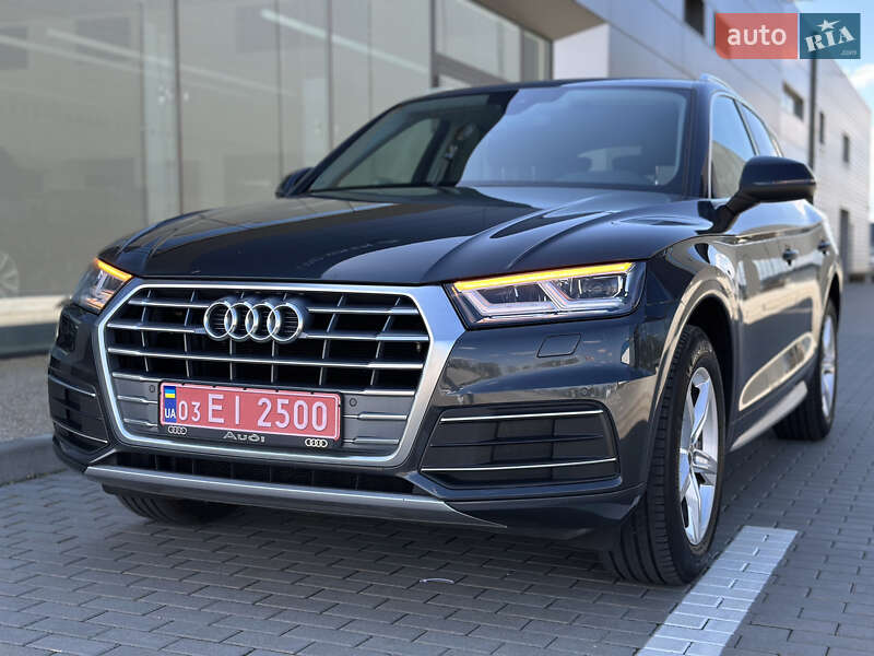 Внедорожник / Кроссовер Audi Q5 2020 в Львове