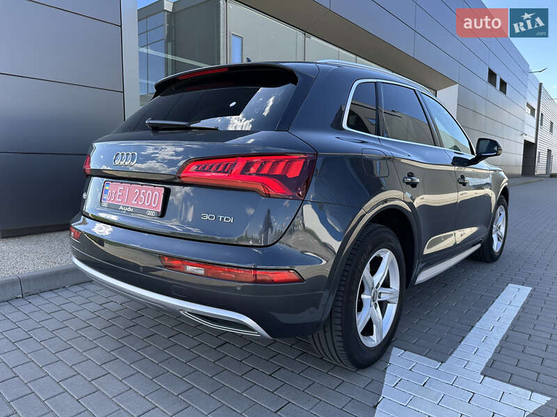 Внедорожник / Кроссовер Audi Q5 2020 в Львове