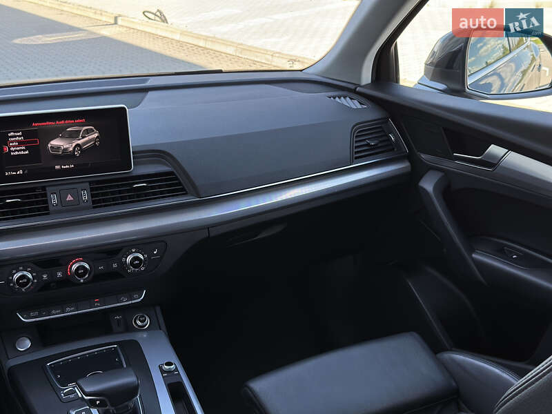 Внедорожник / Кроссовер Audi Q5 2020 в Львове