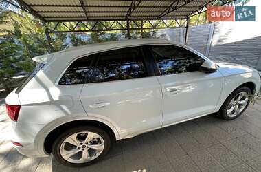 Внедорожник / Кроссовер Audi Q5 2023 в 