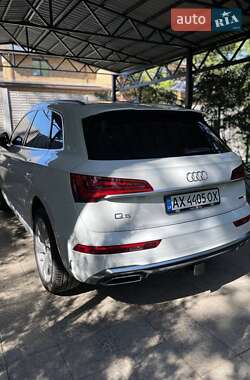 Внедорожник / Кроссовер Audi Q5 2023 в 