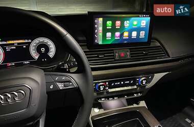 Внедорожник / Кроссовер Audi Q5 2023 в 
